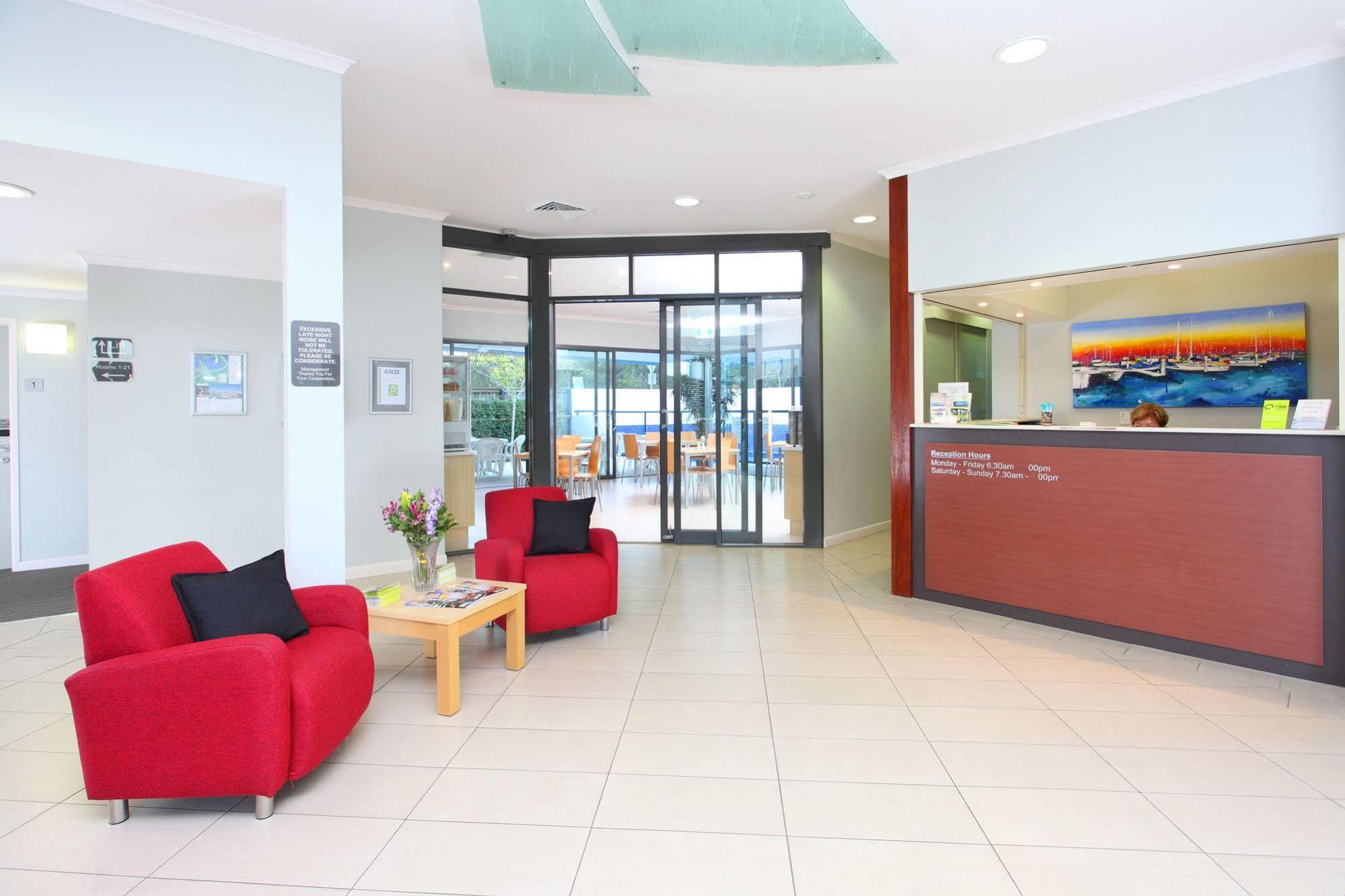Manly Marina Cove Motel Brisbane Exterior photo
